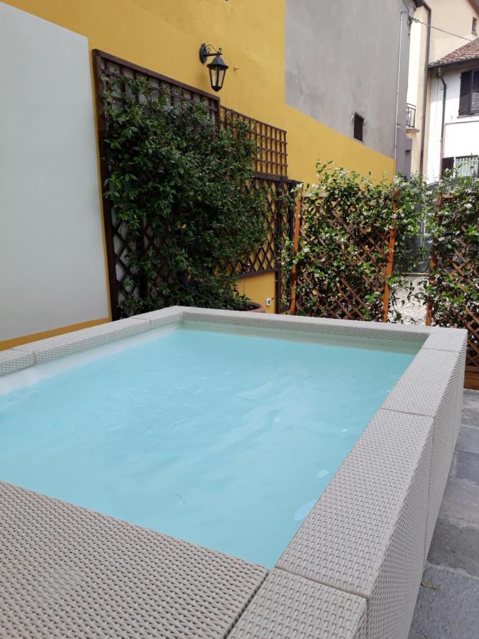 B&B La Corte Suites Salice Terme Esterno foto