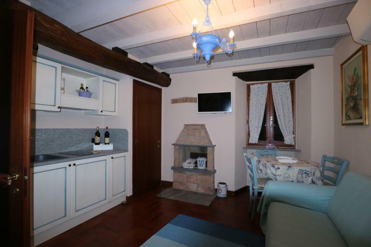 B&B La Corte Suites Salice Terme Esterno foto