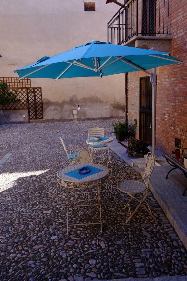 B&B La Corte Suites Salice Terme Esterno foto